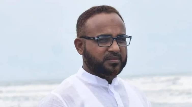 ডুব দিয়ে পালানোর চেষ্টা, পুকুর থেকে মৎস্যজীবী লীগ নেতা গ্রেফতার মৎস্যজীবী লীগ
