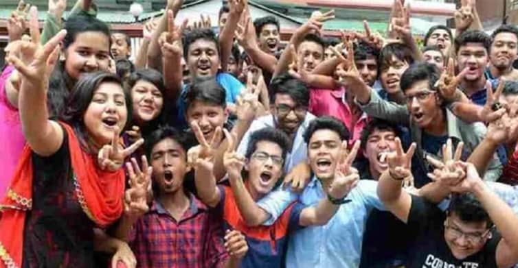 যশোরে গত বছরের তুলনায় এবার পাসের হার কম college
