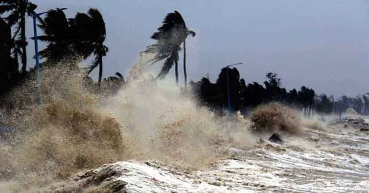 যতটা শক্তি নিয়ে আঘাত হানতে পারে ঘূর্ণিঝড় ডানা ঘূর্ণিঝড় ডানা