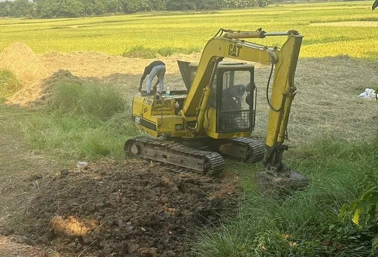 কালীগঞ্জে কৃষি জমির মাটি বিক্রি, অর্ধলক্ষ টাকা অর্থদণ্ড