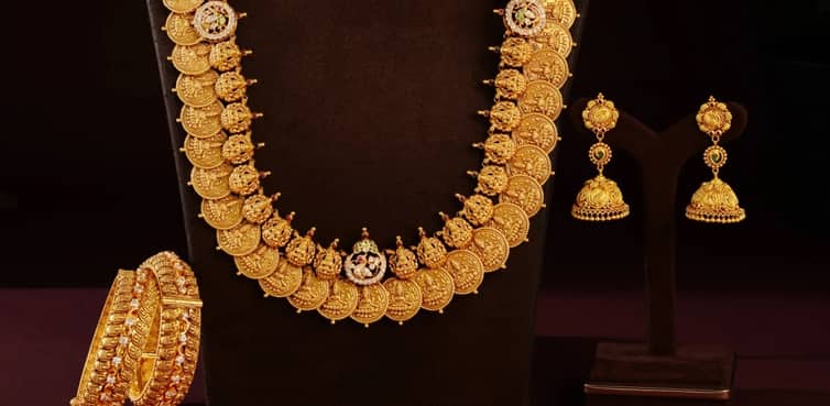 আসল স্বর্ণ চেনার ঘরোয়া ও প্রফেশনাল টিপস স্বর্ণ