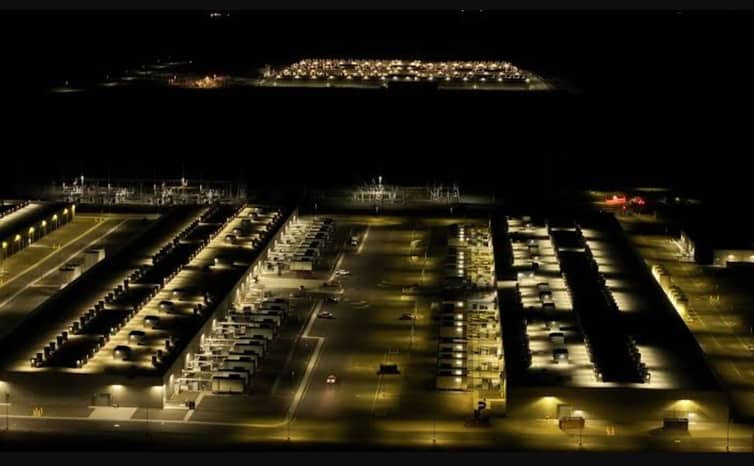 US Regulator Orders Grid Operators to Fast-Track AI Data Centers US Regulator Orders Grid Operators to Fast-Track AI Data Centers