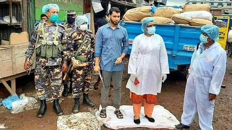 গাজীপুরে ২.২ মেট্রিক টন পলিথিন জব্দ, জরিমানা ২৫ হাজার
