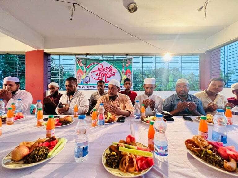 পূবাইল প্রেসক্লাবের ইফতার মাহফিল