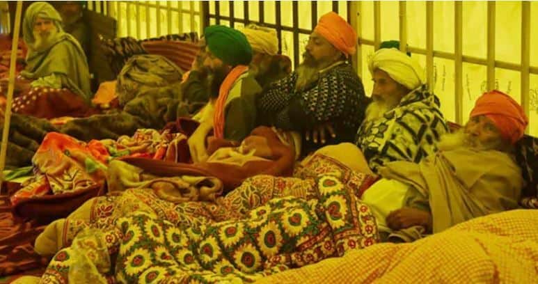 ভারতে কৃষি আইন বাতিলের দাবিতে আন্দোলনে ২৫ কৃষকের মৃত্যু