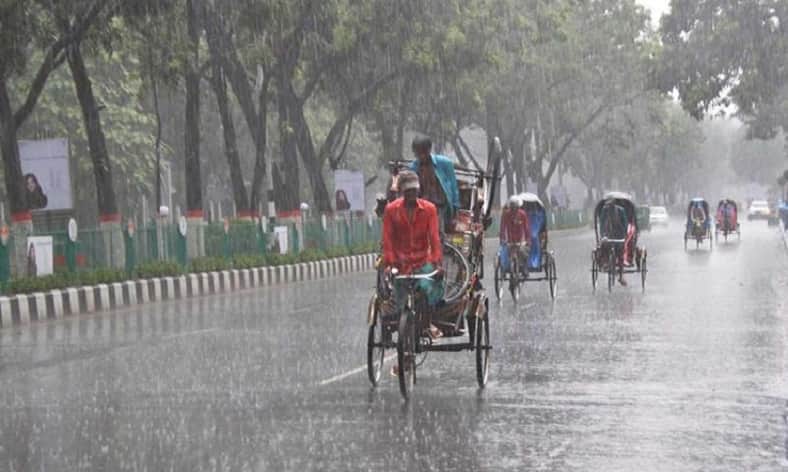 আজ দেশের অর্ধেক অঞ্চলে ঝড়বৃষ্টি হতে পারে