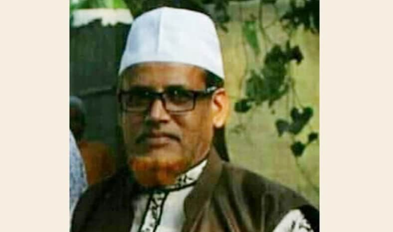 নামাজরত অবস্থায় ইমামের মৃত্যু