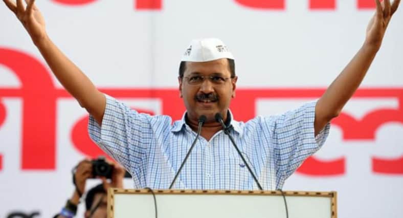আবারও কেজরিওয়ালের উপর ভরসা রাখলেন দিল্লিবাসী