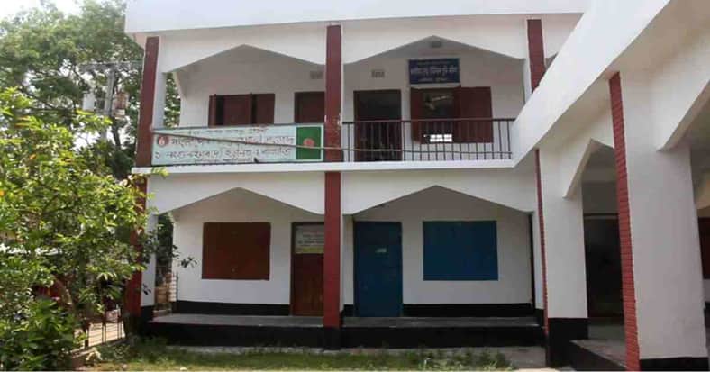 কুমিল্লায় দুঃস্থদের জন্য ত্রাণ চাওয়ায় যুবককে মারধরের অভিযোগ