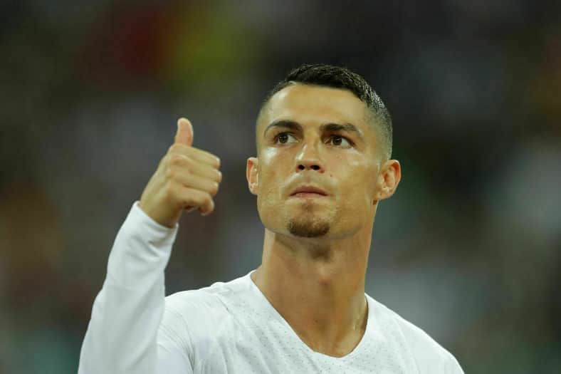 অবসরের সময়টাতে পড়া-লেখায় মনযোগী থাকতে চান রোনালদো