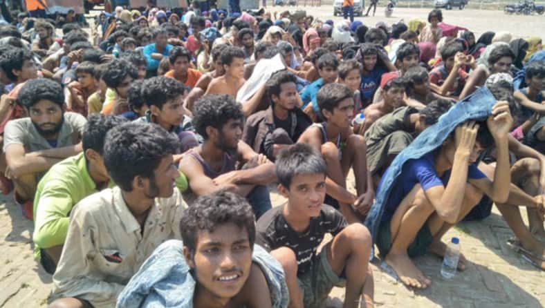 ট্রলার থেকে পালিয়ে যাওয়া ২৬ রোহিঙ্গা উদ্ধার