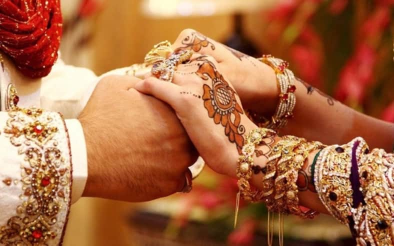 মানিকগঞ্জে বিয়ের আয়োজনের দায়ে কোয়ারেন্টাইনে বর-কনে