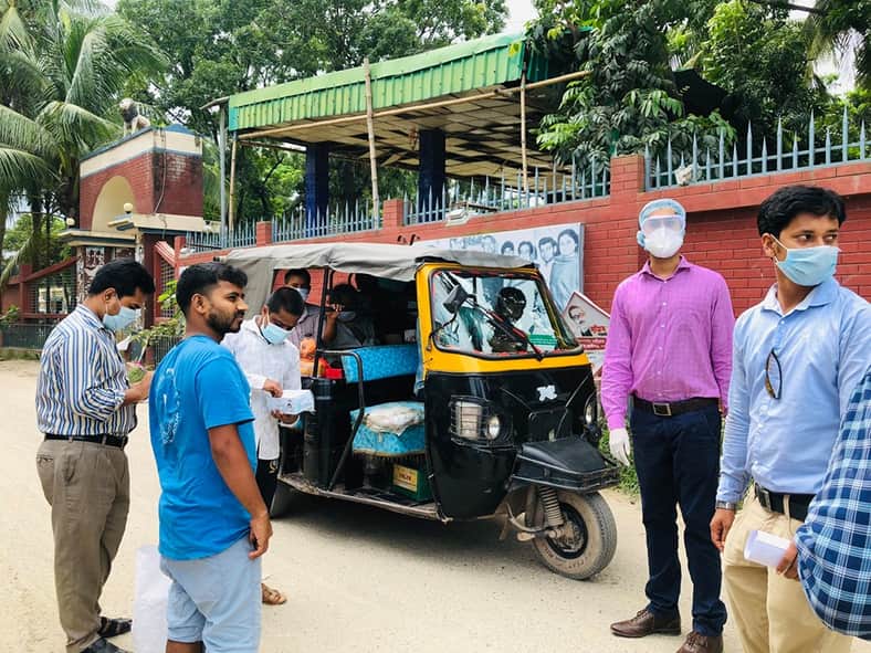 কালীগঞ্জে মাস্ক না পড়ায় ৩ পথচারীকে জরিমানা