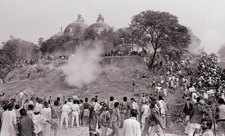 বাবরি মসজিদ ধ্বংস মামলার রায় আজ