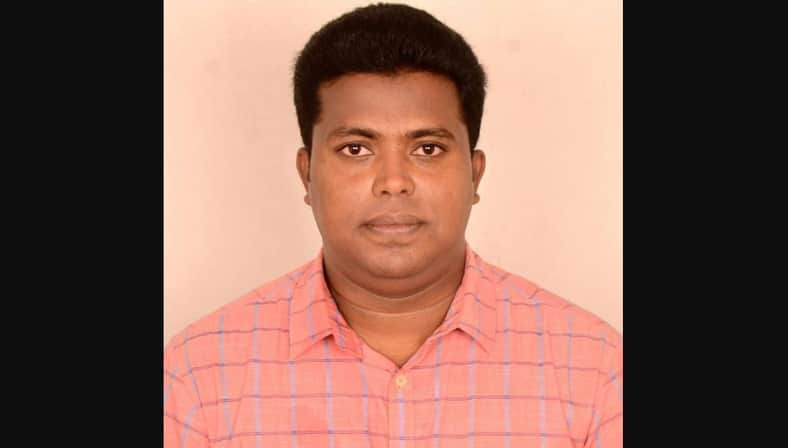 ভূমিসহকারী কর্মকর্তার বিরুদ্ধে ডিসির কাছে অভিযোগ, আইনজীবীর বিরুদ্ধে মামলা
