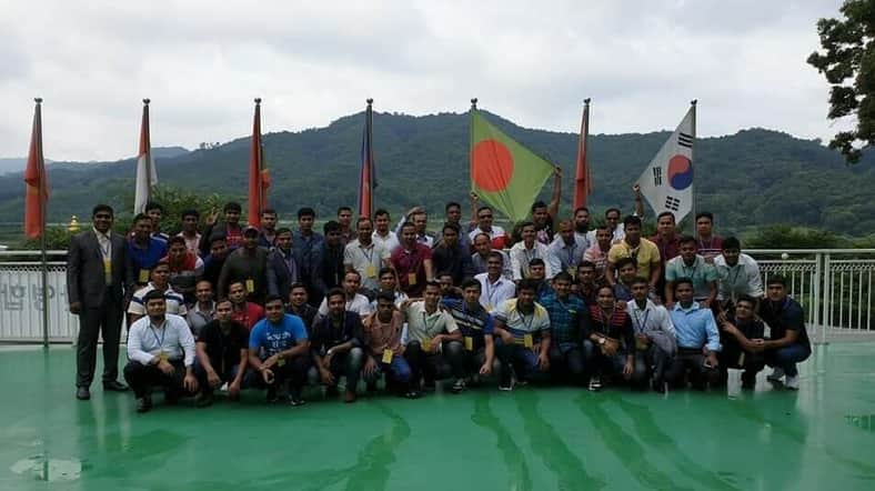দক্ষিণ কোরিয়ার শ্রমবাজারে পিছিয়ে পড়ছে বাংলাদেশ