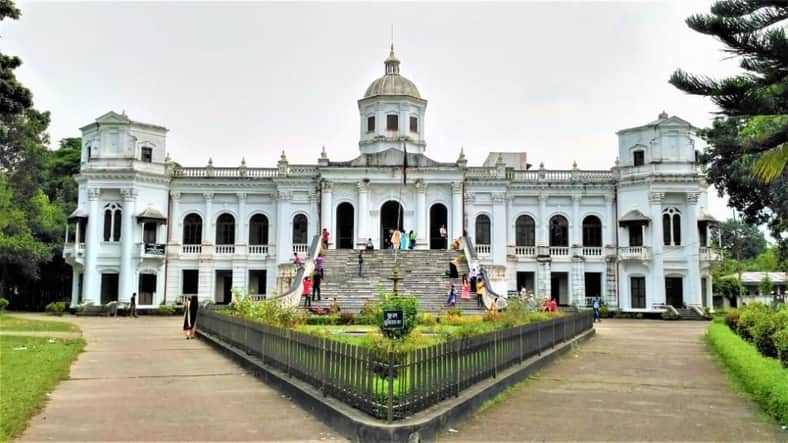 প্রত্যেক জেলার দর্শনীয় স্থানের তালিকা দেখে নিন