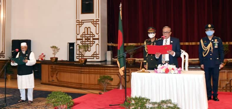 মন্ত্রিপরিষদে নতুন মুখের অভিষেক করল সরকার
