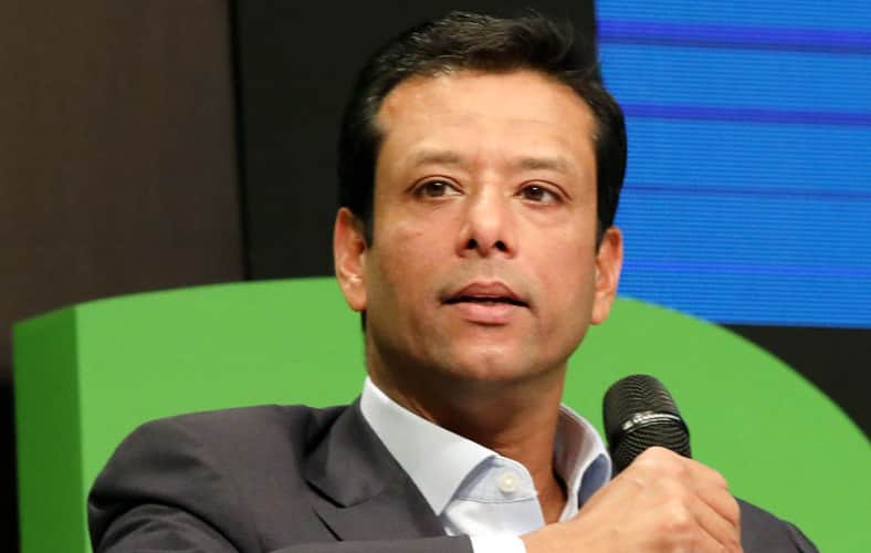 আজ ‘জয় বাংলা ইয়ুথ অ্যাওয়ার্ড’ বিজয়ীদের নাম জানাবেন জয়