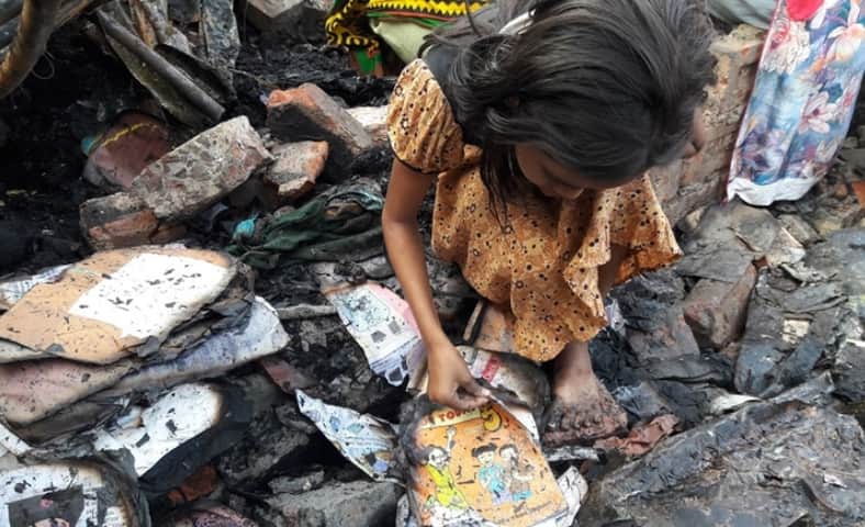 বীথির পুড়েছে বেনারসি, তানিয়ার পাঠ্যবই