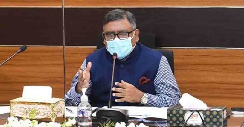 ৩ কোটির পর পর্যায়ক্রমে আরো ভ্যাকসিন আনা হবে: স্বাস্থ্যমন্ত্রী