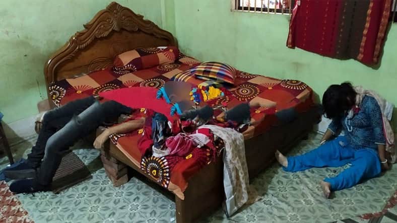 মুন্সিগঞ্জে ভাড়া বাসা থেকে পরকীয়া প্রেমিক-প্রেমিকার মরদেহ উদ্ধার