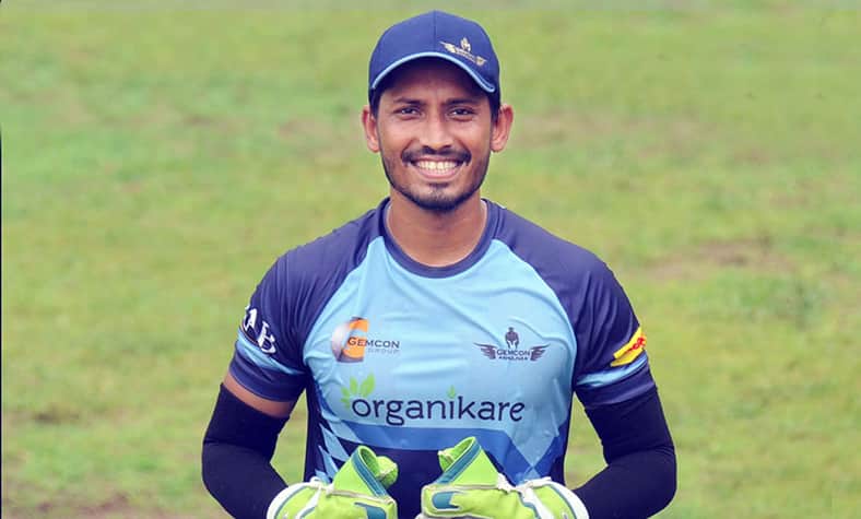ব্যাটিং না পেয়ে ঝগড়া-কান্নাকাটি করে একাকার করলেন বিজয়