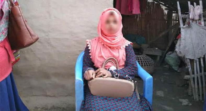 স্বামীর আদেশে প্রেমিকের বাড়িতে ৪ দিন ধরে প্রেমিকা
