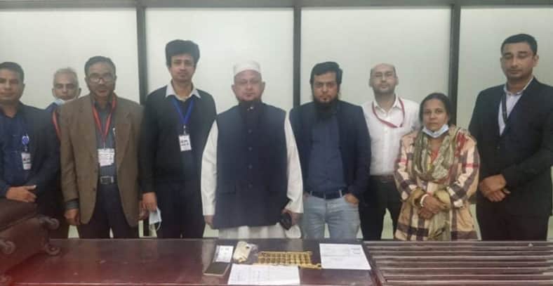 কাতার ফেরত যাত্রী থেকে ৩ কেজি স্বর্ণ উদ্ধার