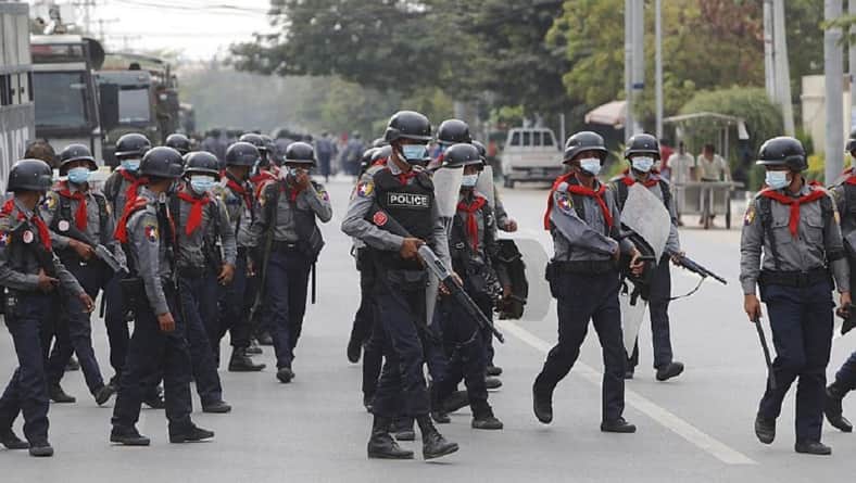 মিয়ানমারে রাতভর অভিযানে নিহত ৬০
