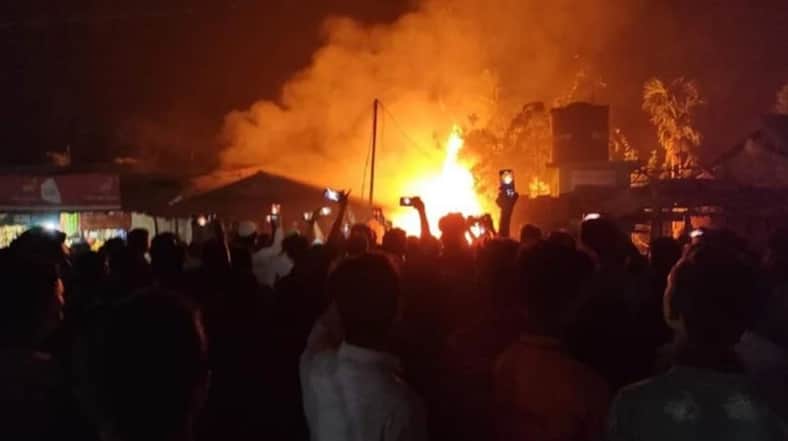 উখিয়ায় অগ্নিকাণ্ডে ৩ রোহিঙ্গা নিহত