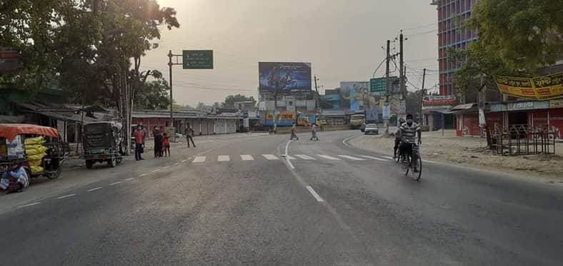 চাঁপাইনবাবগঞ্জে লকডাউন ঘোষণা