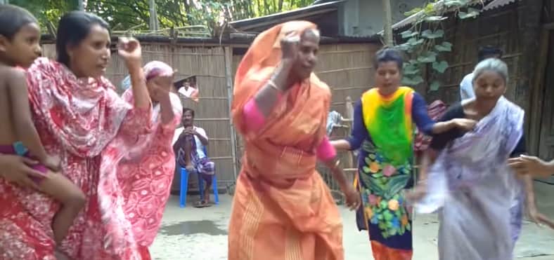 আধুনিকতার চাপে বিলুপ্তির পথে রংপুরের বিয়ের গীত