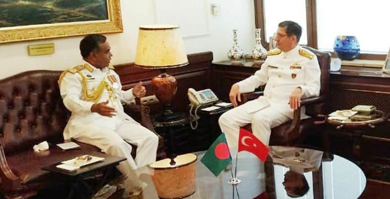 তুরস্ক সফর শেষে দেশে ফিরেছেন নৌপ্রধান