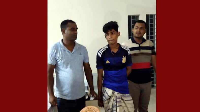 মোংলায় মসজিদের দানবাক্স ভেঙে টাকা চুরি, আটক ১
