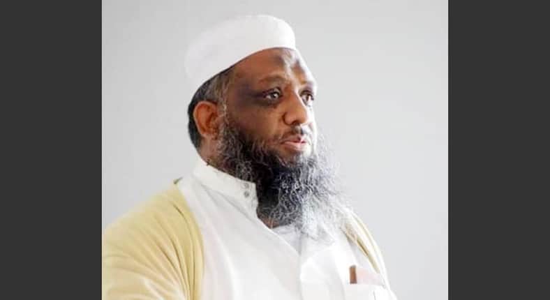 দক্ষিণ আফ্রিকার প্রখ্যাত আলেমের ইন্তেকাল