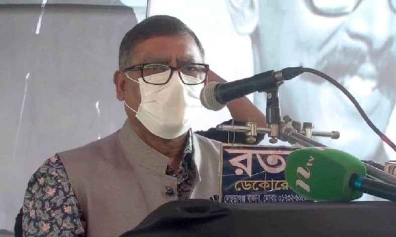 গ্রামের মানুষকে আগে টিকা দেয়া হবে: স্বাস্থ্যমন্ত্রী