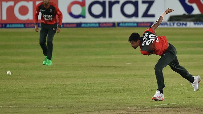 মোস্তাফিজের প্রশংসায় অসি অলরাউন্ডার