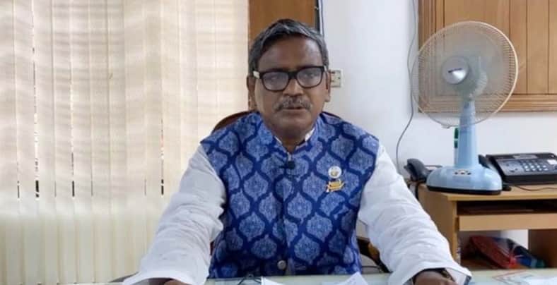 জিএম কাদেরের শরণাপন্ন হলেন কাদের মির্জা