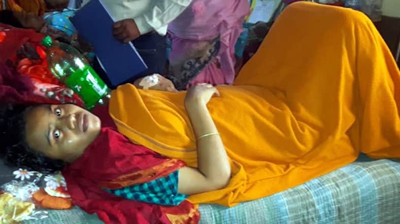 গর্ভধারণের ৬ মাসেই একসঙ্গে পাঁচ সন্তান জন্ম দিলেন সাদিয়া গর্ভধারণের