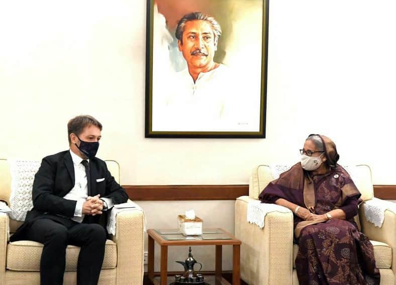 বাংলাদেশ-ফ্রান্স সম্পর্ক আরও জোরদারের বিষয়ে আশাবাদি প্রধানমন্ত্রী
