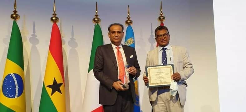 ইউএন পাবলিক সার্ভিস অ্যাওয়ার্ড গ্রহণ করলেন ভূমিমন্ত্রী