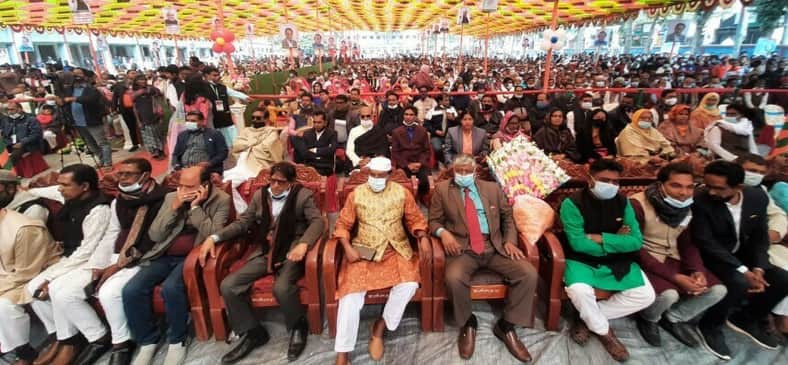 অনুষ্ঠানে ১০০ জনের বেশি মানুষের সমাবেশ করা যাবে না