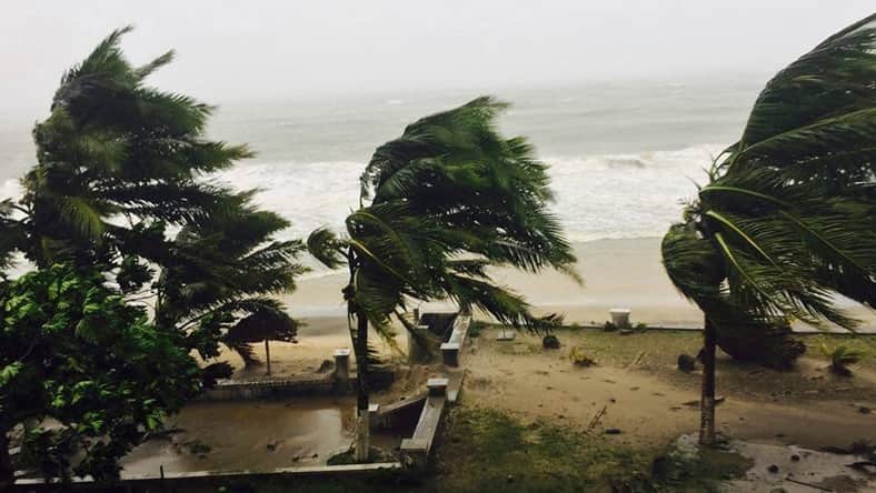 দেশের যে অঞ্চলে ১০০ থেকে ১৩০ কি.মি. বেগে আঘাত হানতে পারে ঘূর্ণিঝড় ‘সিত্রাং’ ঘূর্ণিঝড়