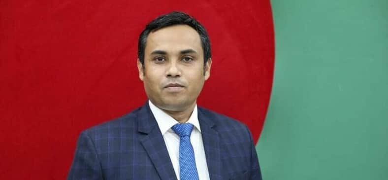 বেপরোয়া গতি জীবনের ক্ষতি!