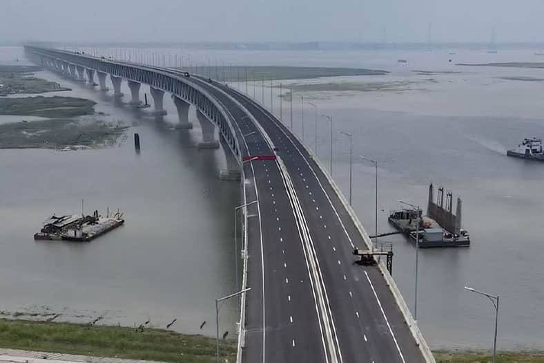 পদ্মা সেতু