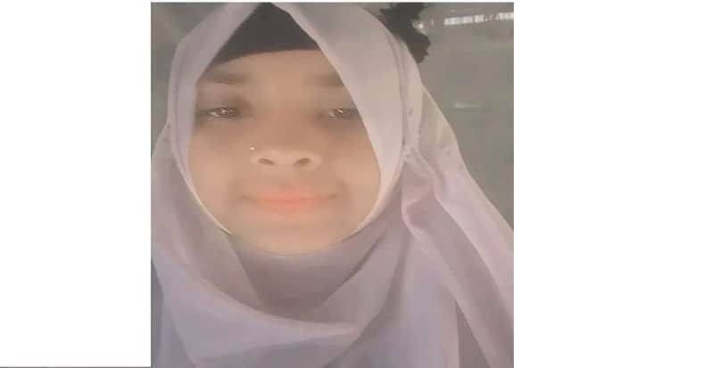 ফ্রিজে রাখা বাসি বিরিয়ানি খেয়ে দুই ভাই-বোনের মৃত্যুর একদিন পর মারা গেল বড় বোন 