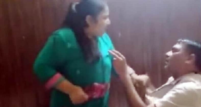 হোটেলরুমে হাতেনাতে ধরা
