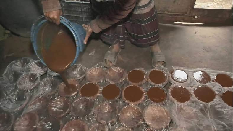 ভেজাল গুড়