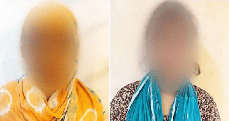 মা-মেয়ের দেশ ভ্রমণ